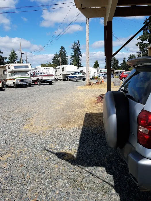 Royal Oaks Mobile Home Park Picture 10