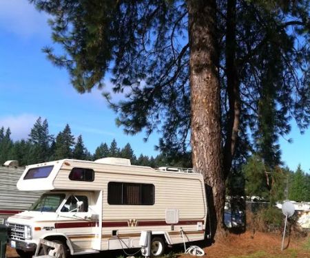 Rainier Villa Mobile Park