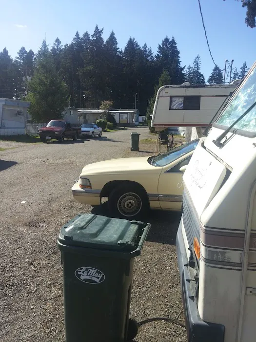Rainier Villa Mobile Park Picture 6