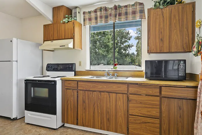 Hidden Glen Estates Picture 9