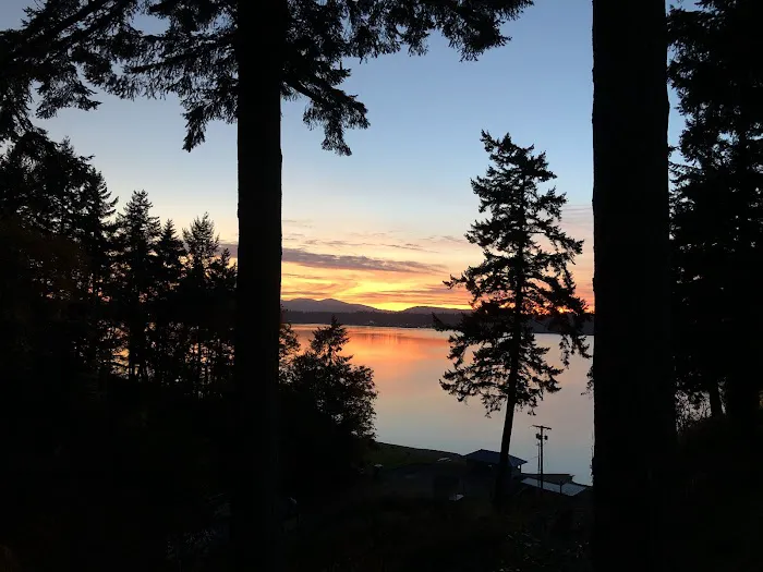 Seashore Villa Picture 10