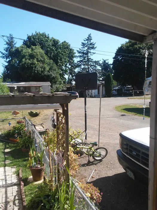 Knox Butte RV Park Picture 2