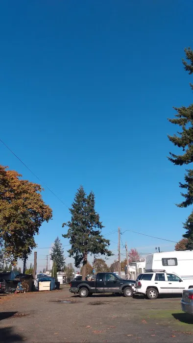 Knox Butte RV Park Picture 3