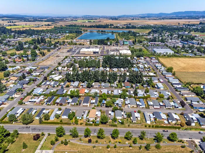 Monmouth Mobile Estates Picture 9