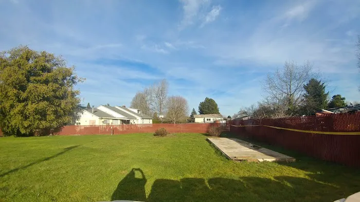 Dallas Mobile Home Village Picture 2