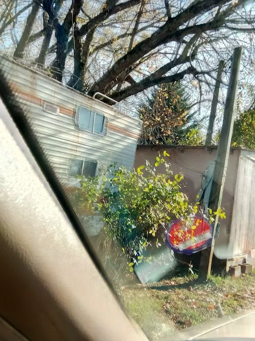 Dallas Mobile Home Village Picture 10