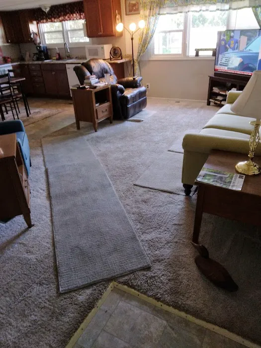 Sublimity Mobile Village Picture 3