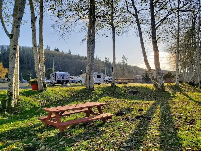 Hoquiam River RV Park Picture 1