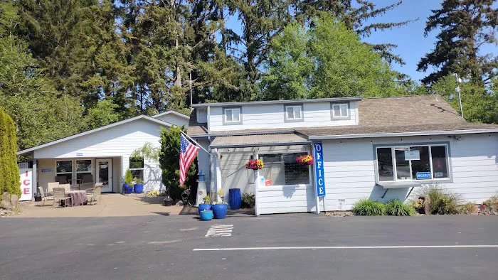 Devils Lake RV Park Picture 5