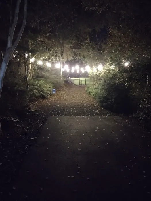 Devils Lake RV Park Picture 10