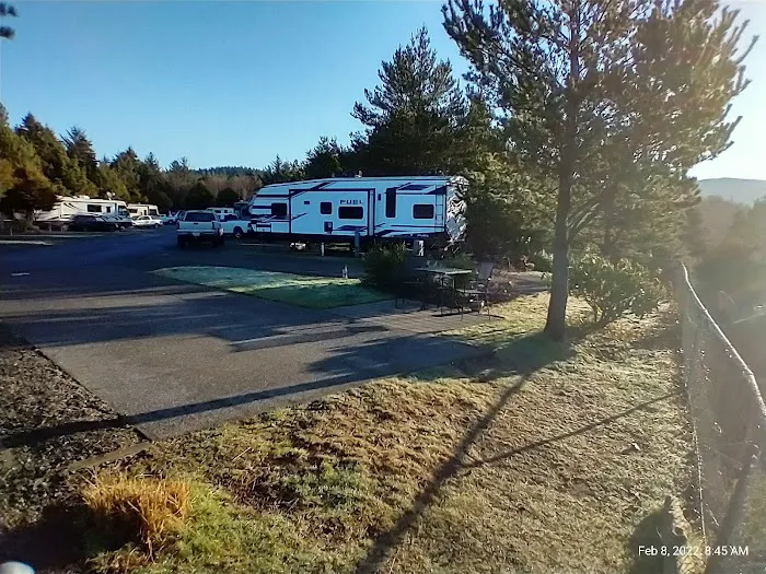 Premier RV Resort of Lincoln City Oregon Picture 2