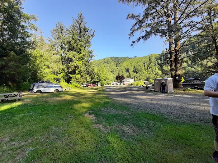 Coyote Rock RV Resort & Marina Picture 4