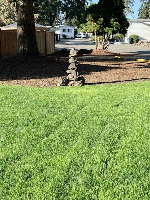 Sans Souci Mobile Estates Picture 10