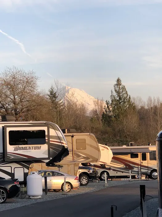 South Prairie Creek RV Resort, Convenience Store & Market Picture 3