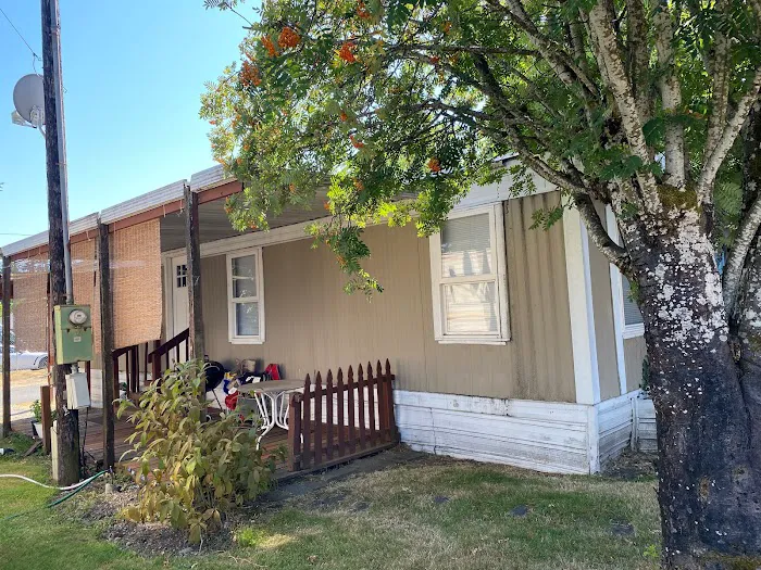Brookdale Mobile Home Park Picture 6