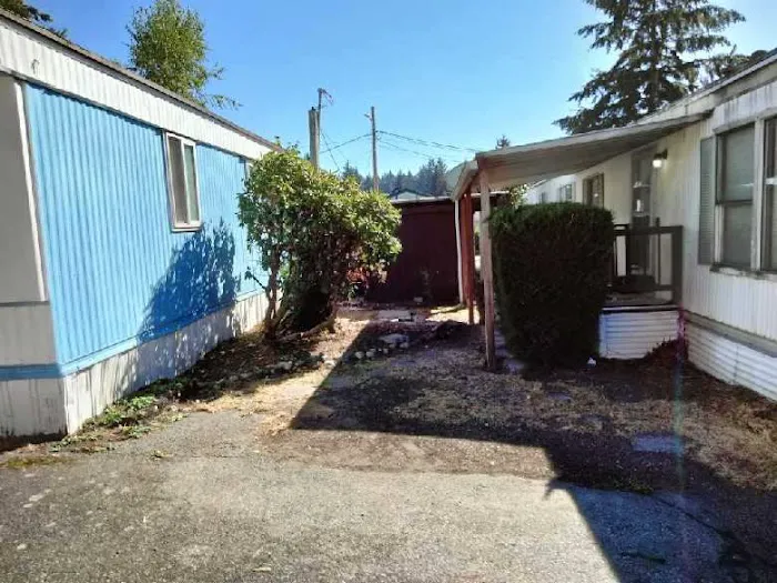 Brookdale Mobile Home Park Picture 8