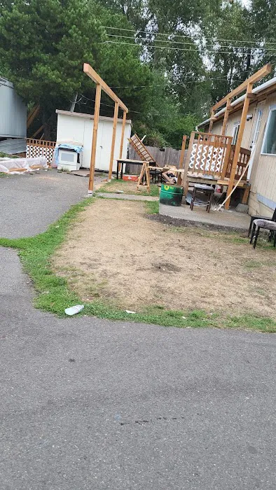 Jamestown Estates Picture 2