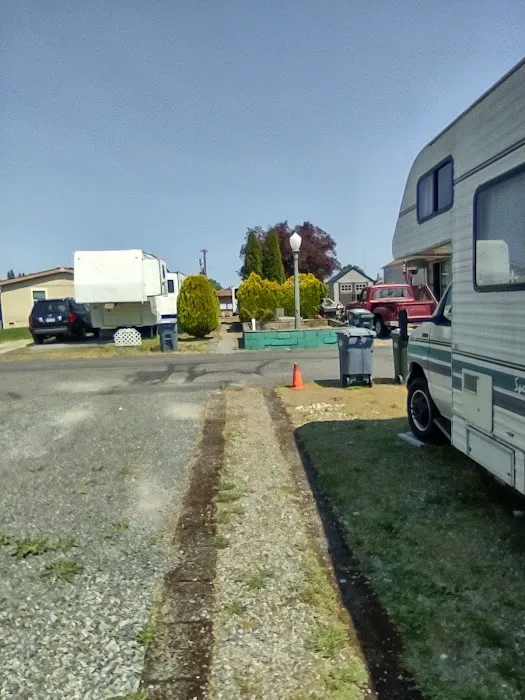 Firwood RV Picture 6
