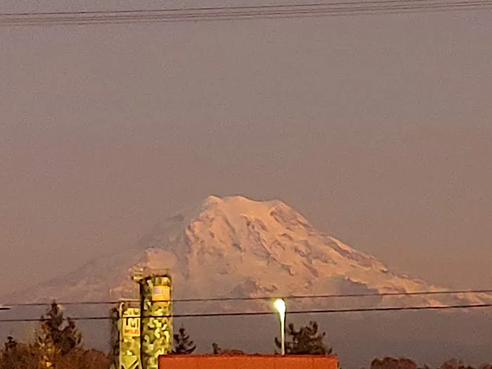 Oaknoll Trailer Park Picture 6