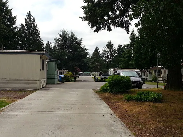 Laurel Lanes MHC LLC Picture 3