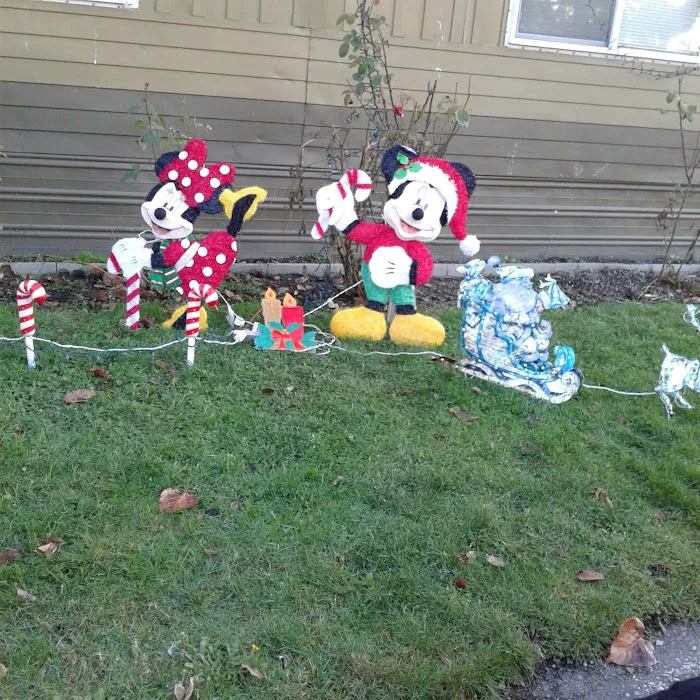 Mobile Manor Picture 5