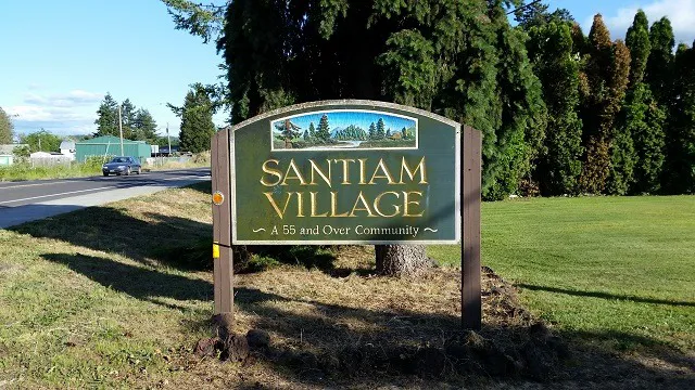 Santiam Village North Picture 7