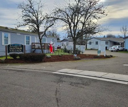 Santiam Village South