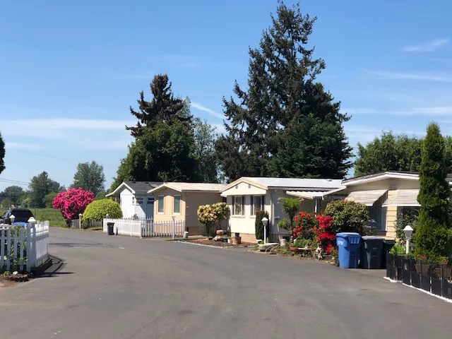 Bowman Hilton - A Puyallup RV Park Picture 2