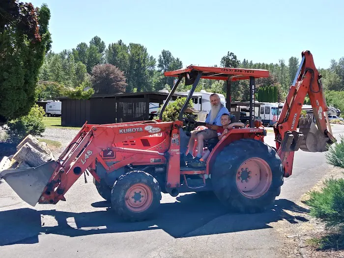 River Park Estates RV Park 55+ Picture 3