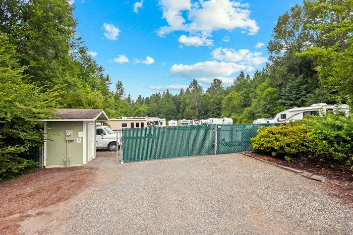 Golden Valley Estates Picture 7