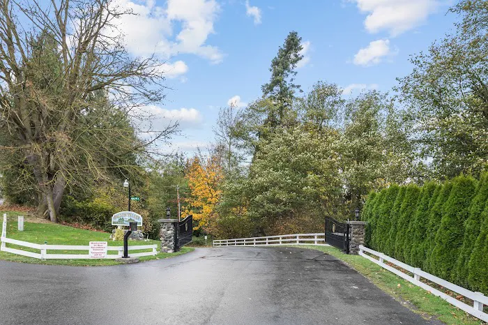 Golden Valley Estates Picture 5