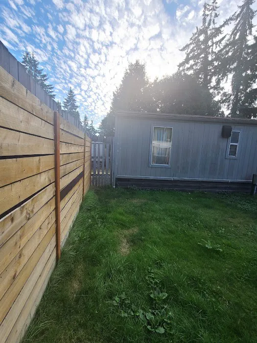 Cottonwood Mobile Home Park Picture 3