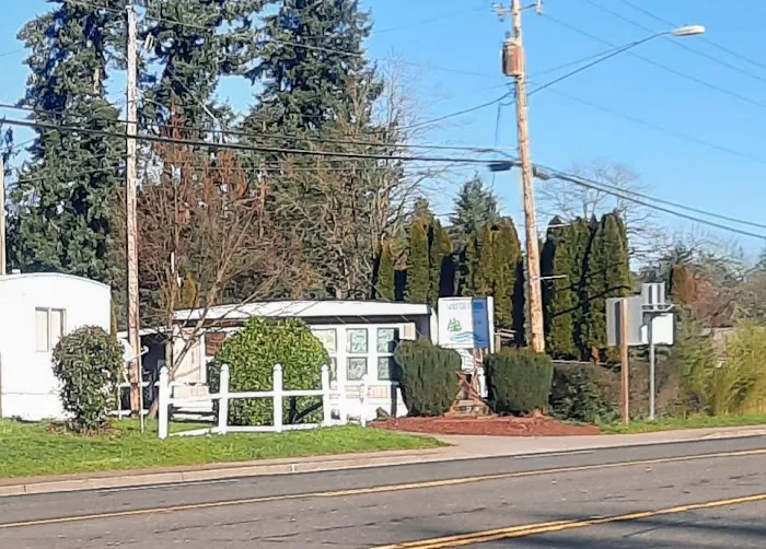 Peak Mobile Home Park Picture 5