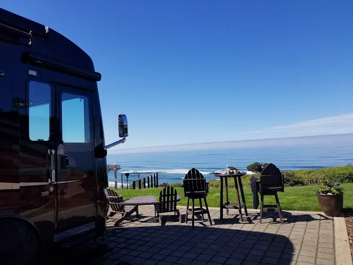 Pacific Surf Motorcoach Estate Picture 1