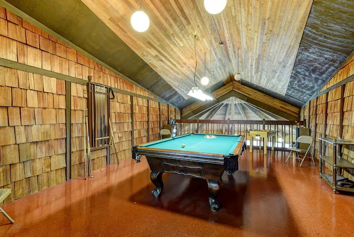 Heather Hills Picture 3