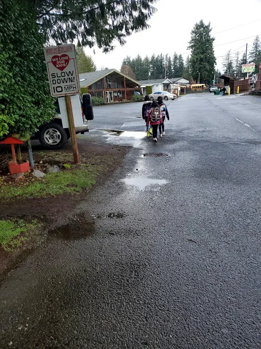 Forest Villa Manor Picture 1