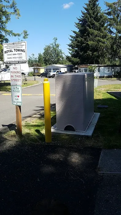 Cedarbrook Mobile Home Park Picture 6