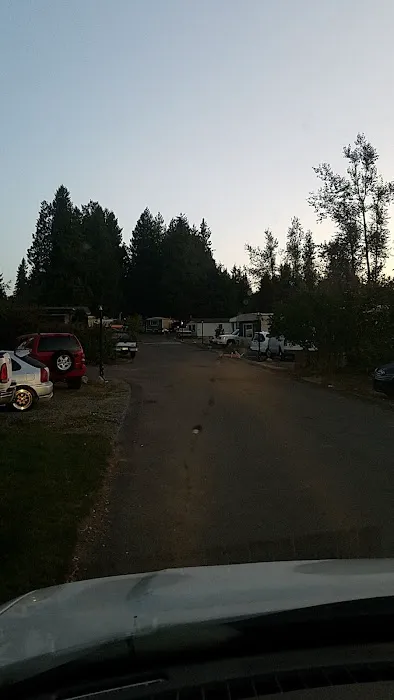 Cedarbrook Mobile Home Park Picture 2