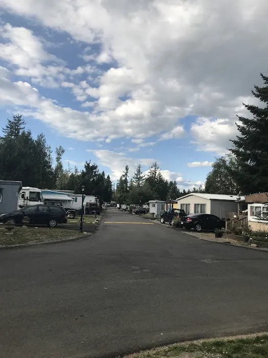 Cedarbrook Mobile Home Park Picture 8