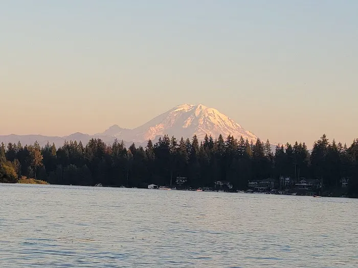 Lake Sawyer RV Resort Picture 3