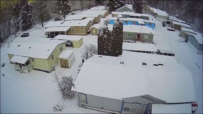 Riverside Mobile Home Park Picture 4