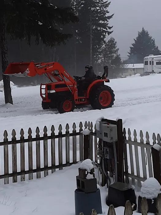 Spencer Lake RV Park Picture 3