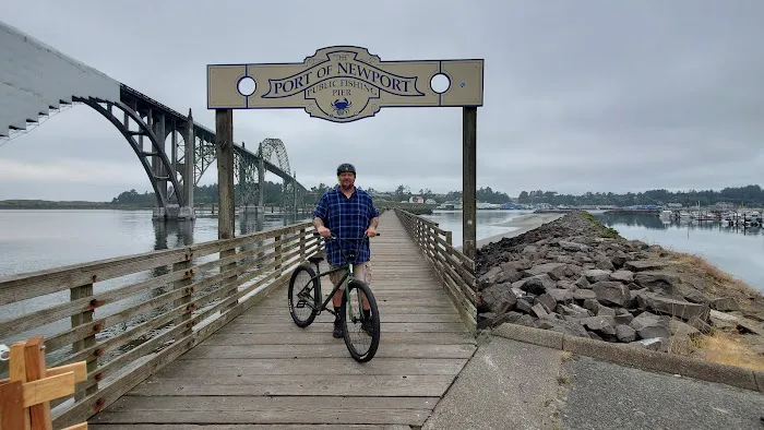 Port of Newport RV Park & Marina - South Beach Picture 9