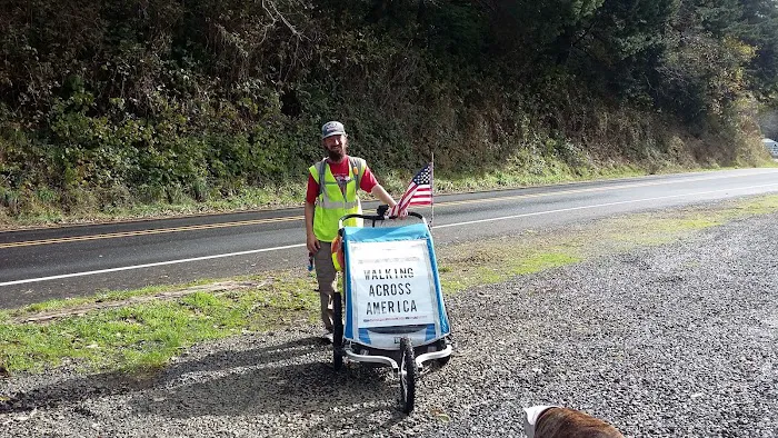 Sawyer's Landing Marina & Rv Picture 4