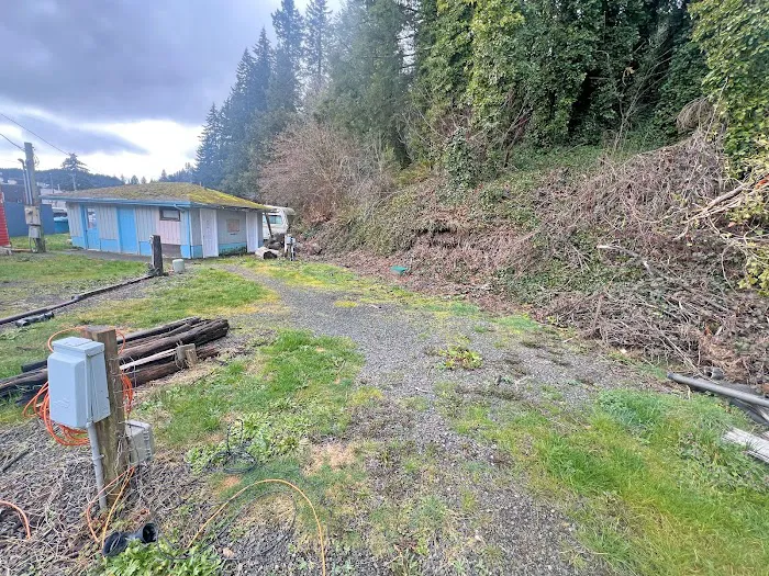 Tidewater Mobile Home and RV Park Picture 8