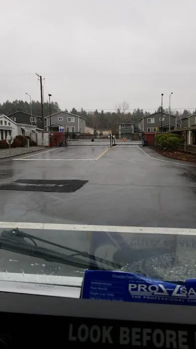 Twin Cedars Picture 3