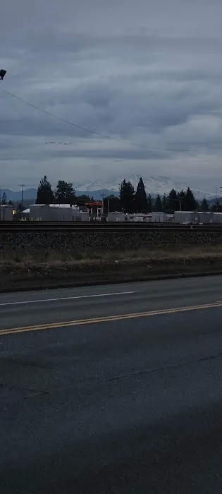 Auburn Park Picture 3