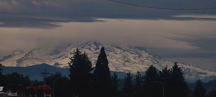 Auburn Park Picture 1