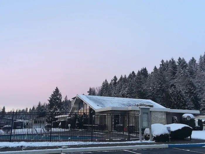 Leisure Manor Mobile Home Park Picture 6