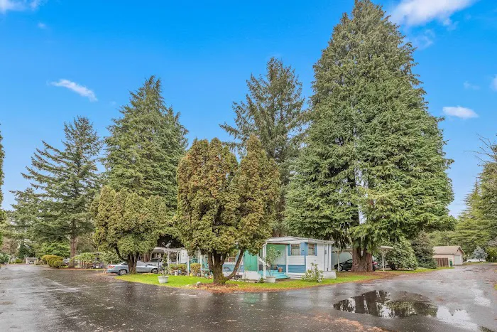 Skylark Village Estates I Picture 10